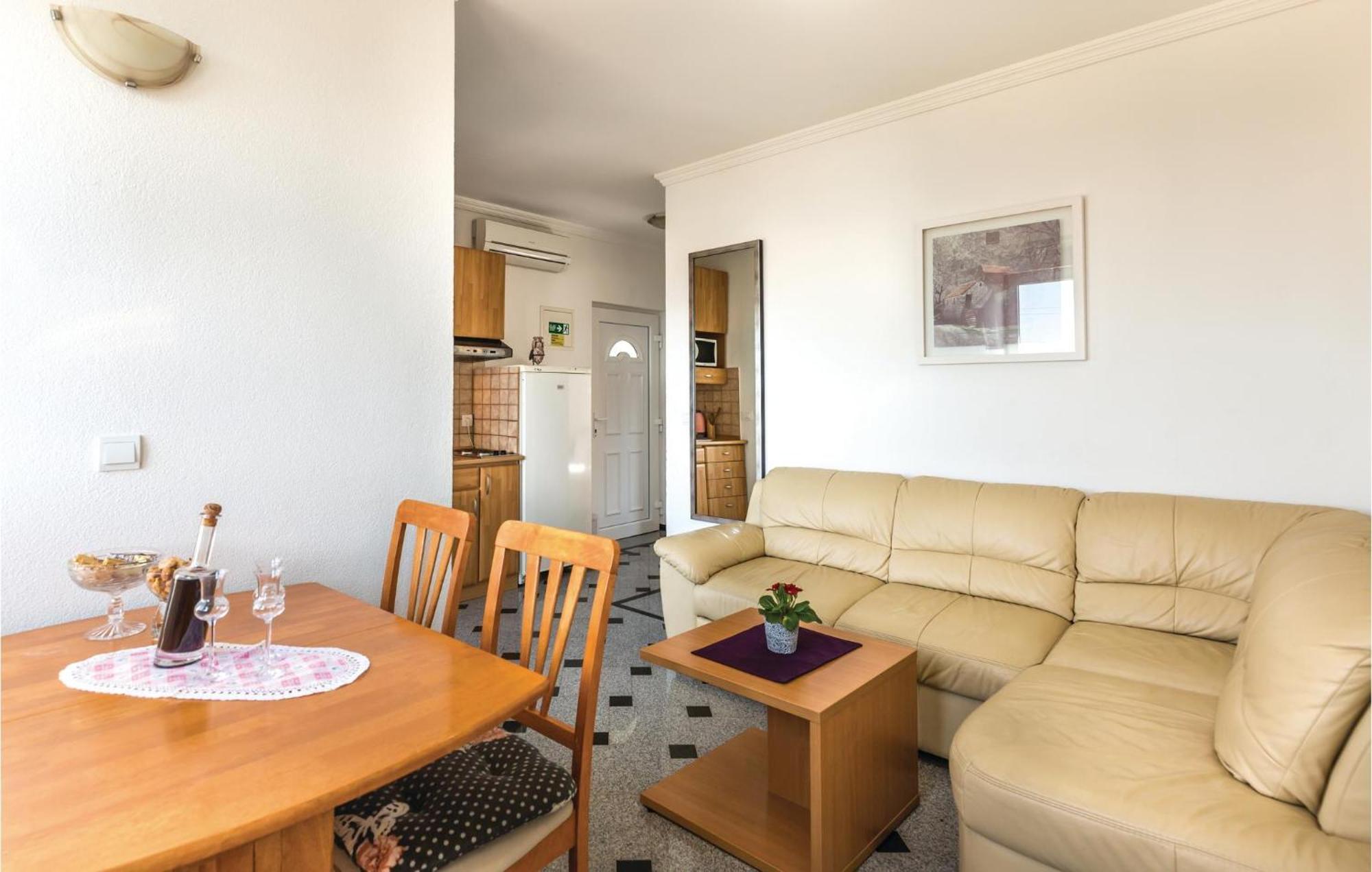 Amazing Apartment In Makarska With House Sea View